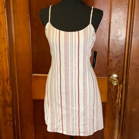 Lulus Dresses & Skirts - NWT Lulus Dress